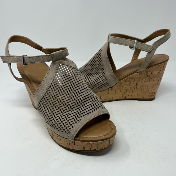 Franco Sarto Canyon Perforated Laser-Cut Cork Platform Womens Wedge Sandal 10M - Picture 13 of 14